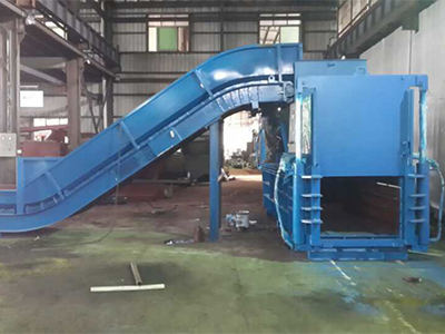 Horizontal Baler